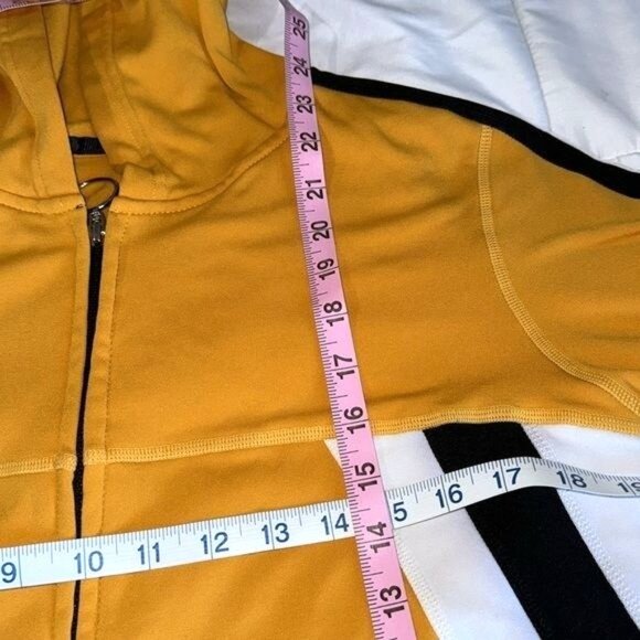 Yellow & Black Tracksuit Set With Hoodie & Striped Design L/XL - Picture 13 of 14